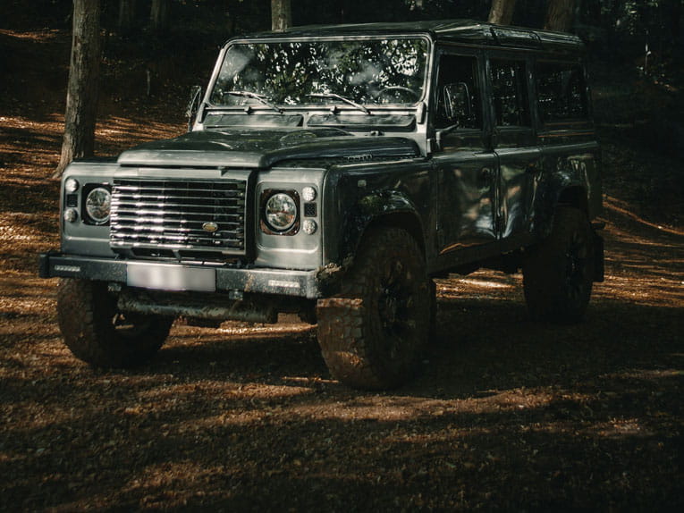 Spécialiste sur-mesure Land Rover Defender