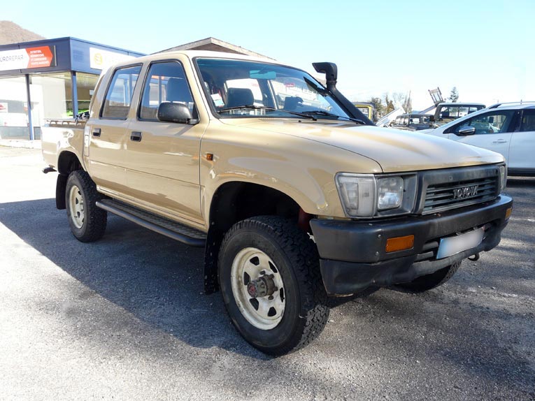 Pick up Hilux Double cabine beige